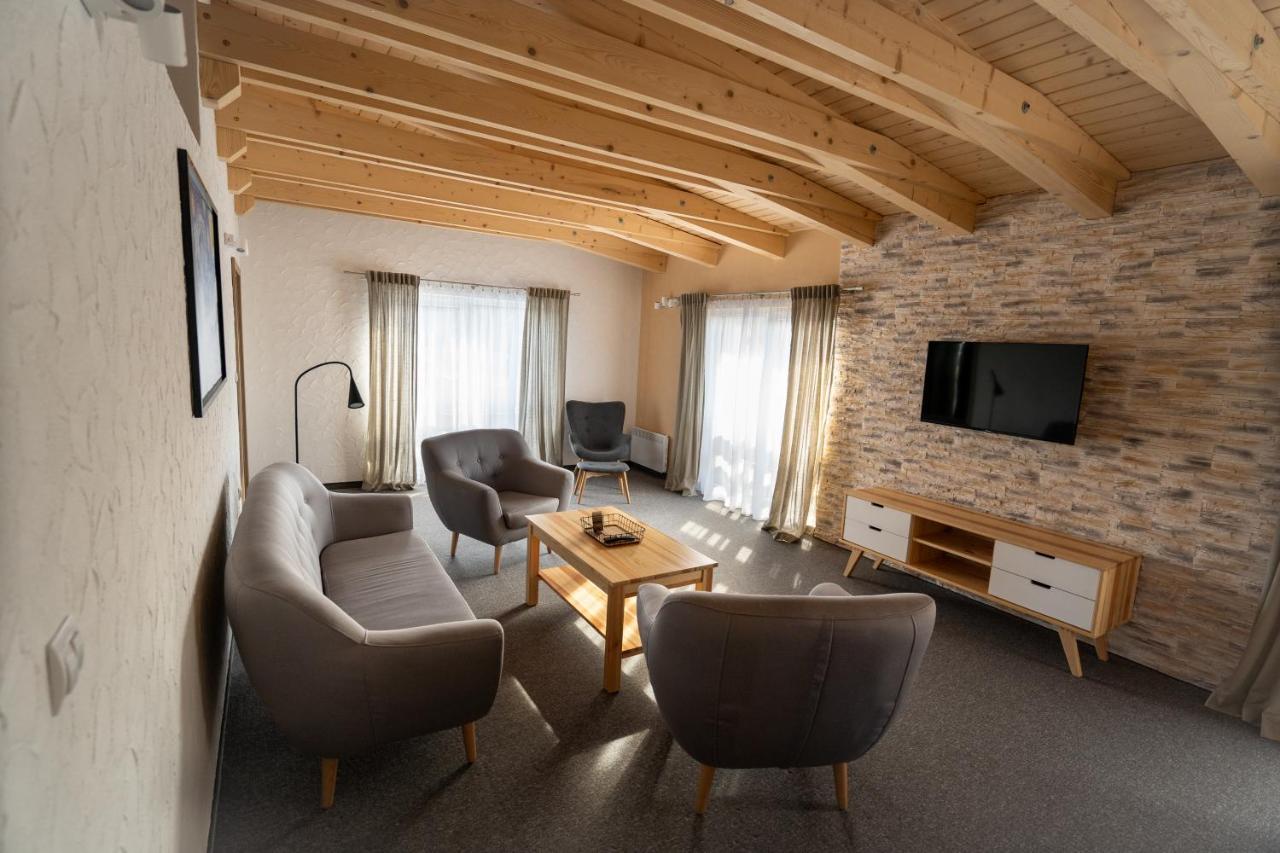 Apartmany Janka + Camp Bešeňová Eksteriør bilde