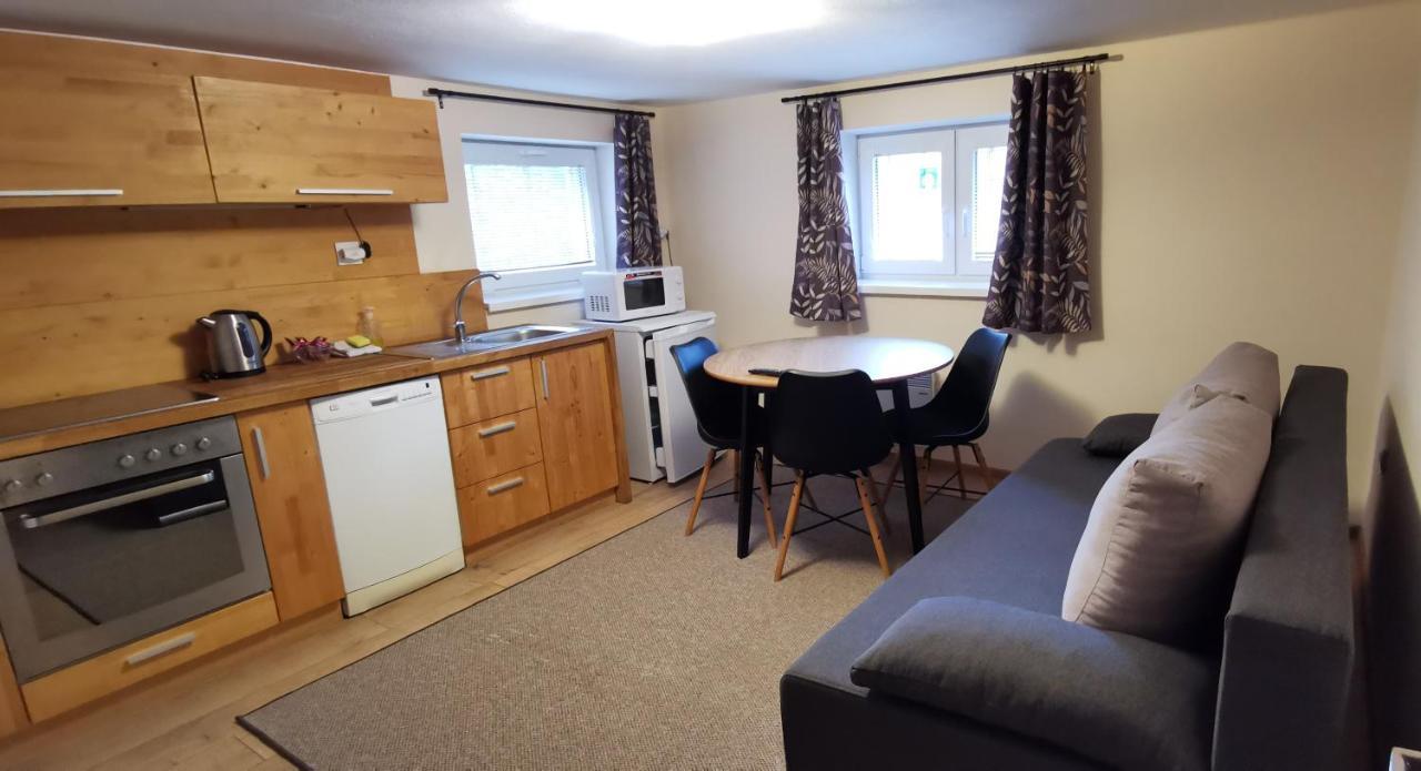 Apartmany Janka + Camp Bešeňová Eksteriør bilde