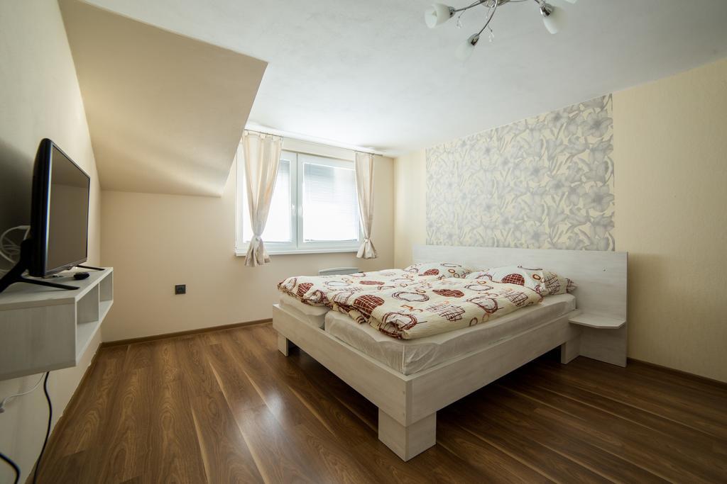 Apartmany Janka + Camp Bešeňová Eksteriør bilde