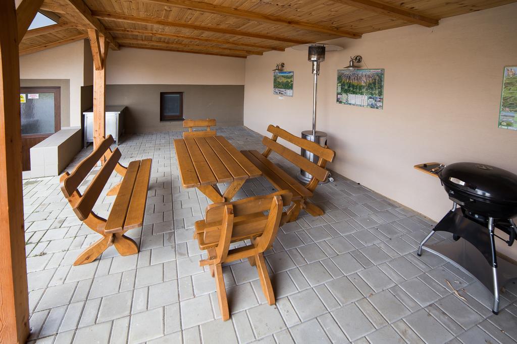 Apartmany Janka + Camp Bešeňová Eksteriør bilde